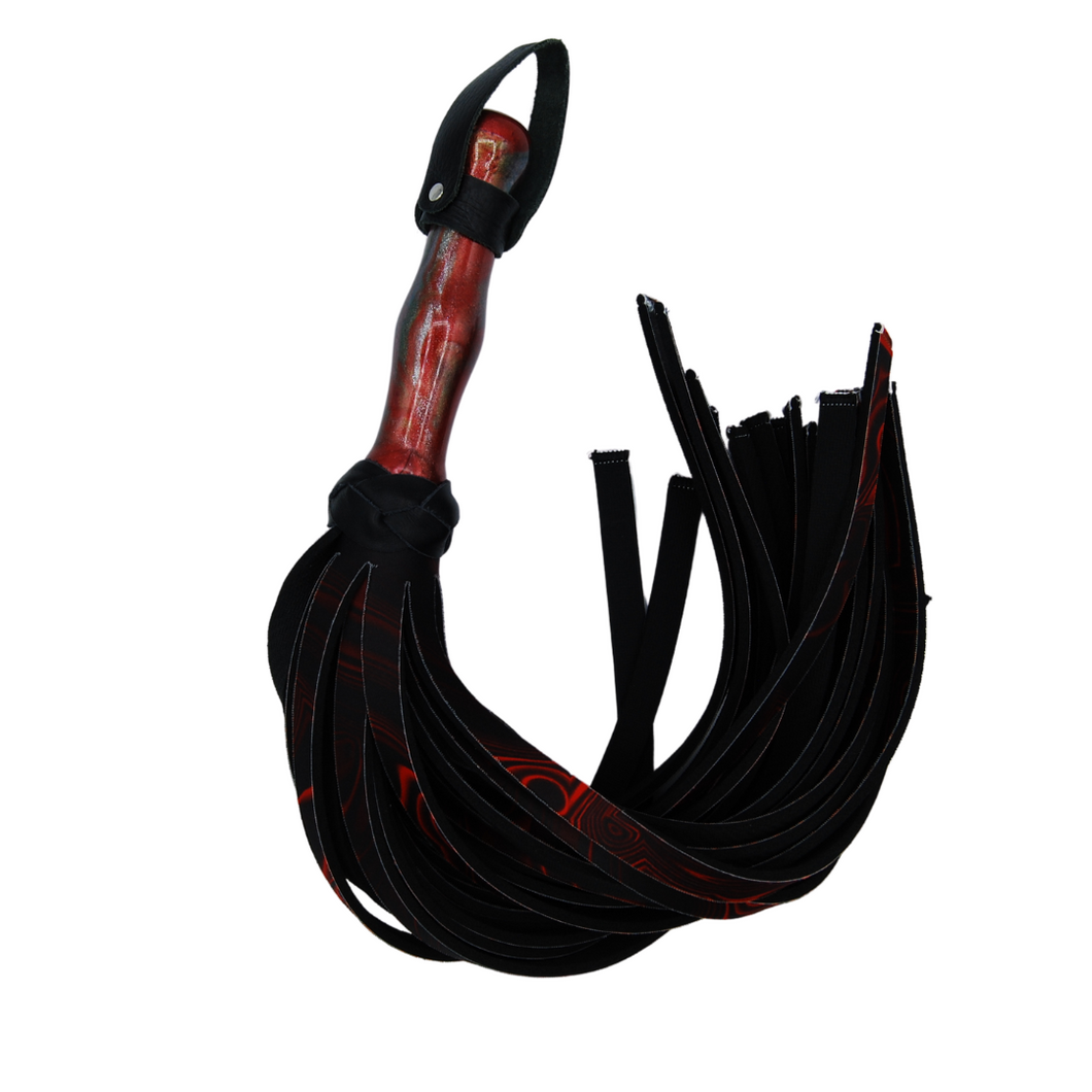 Hypnotic Mat flogger